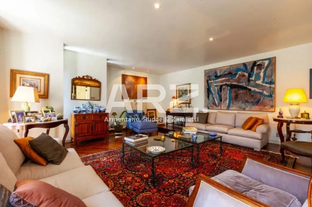 Casa com 4 suítes à venda em Jardim Paulista, São Paulo, por R$ 5.100.000 Imagem 4