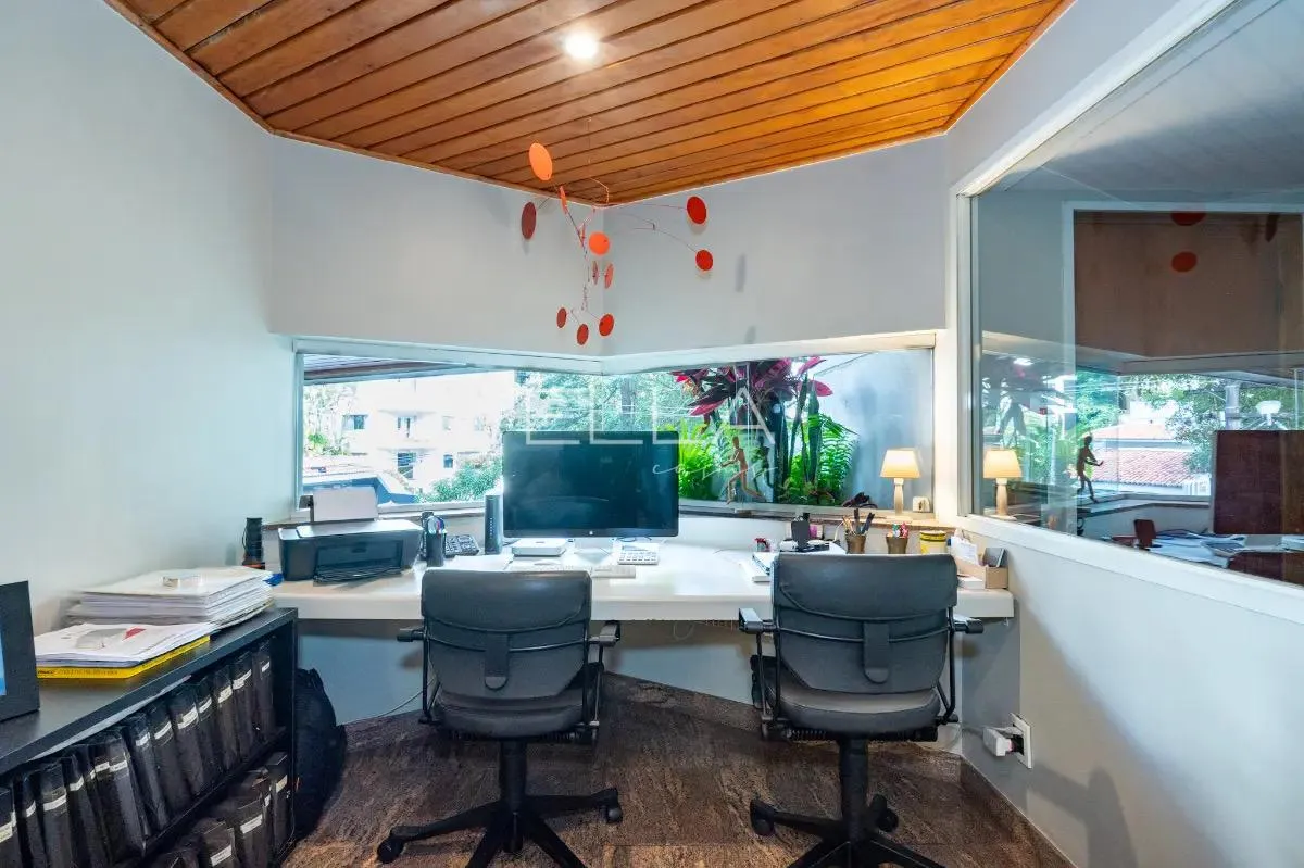 Apartamento com 4 suítes à venda em Real Parque, São Paulo, por R$ 1.800.000 Imagem 5