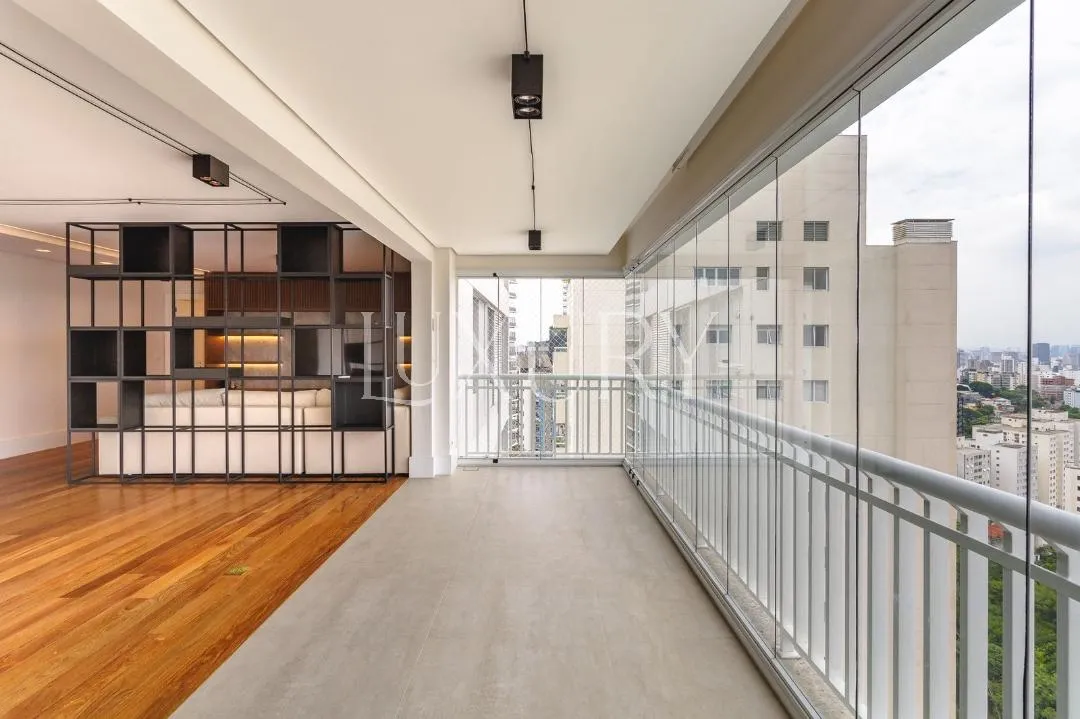 Apartamento com 3 suítes à venda em Alto De Pinheiros, São Paulo, por R$ 4.800.000 Imagem 2