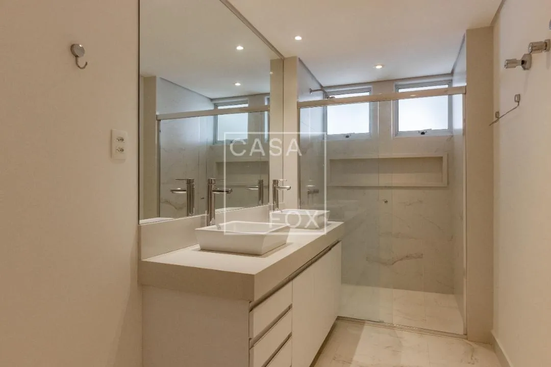 Apartamento com 3 suítes à venda em Jardim Paulista, São Paulo, por R$ 3.300.000 Imagem 11