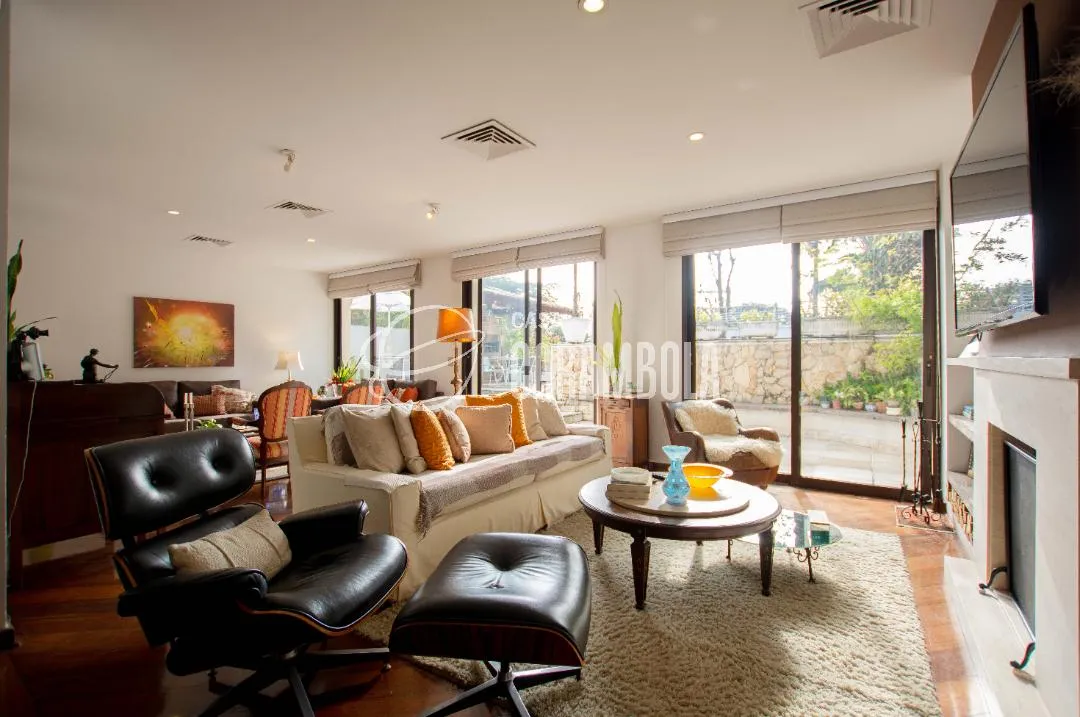 Casa com 3 suítes à venda em Pacaembu, São Paulo, por R$ 4.500.000 Imagem 2