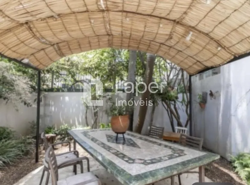 Casa com 3 suítes à venda em Indianópolis, São Paulo, por R$ 3.000.000 Imagem 3