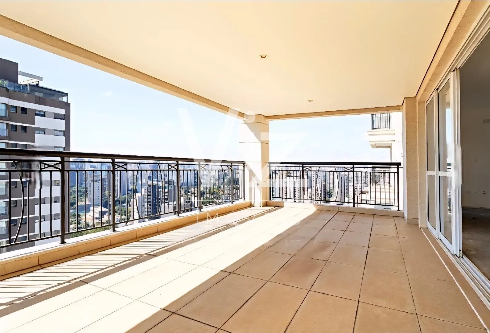 Apartamento com 3 suítes à venda em Moema Índios, São Paulo, por R$ 9.900.000