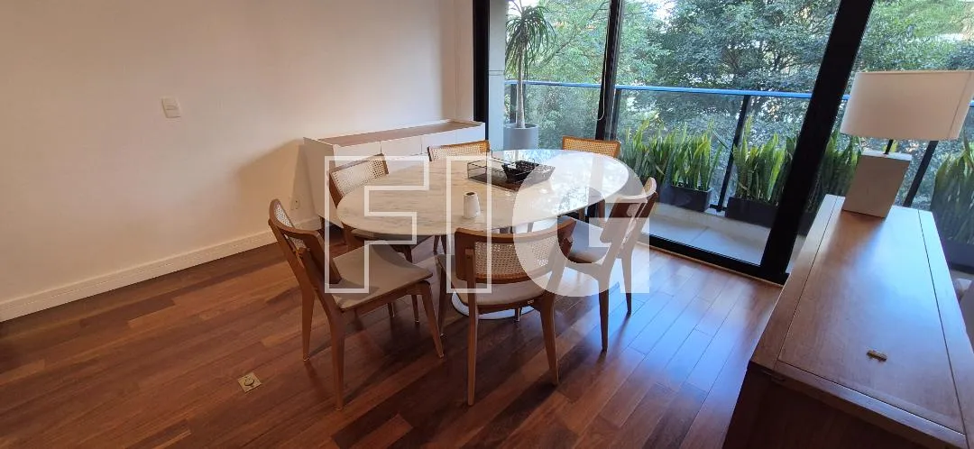Apartamento com 2 suítes à venda em Jardim Guedala, São Paulo, por R$ 2.000.000 Imagem 3