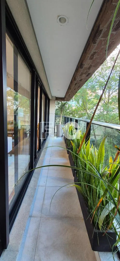 Apartamento com 2 suítes à venda em Jardim Guedala, São Paulo, por R$ 2.000.000 Imagem 4