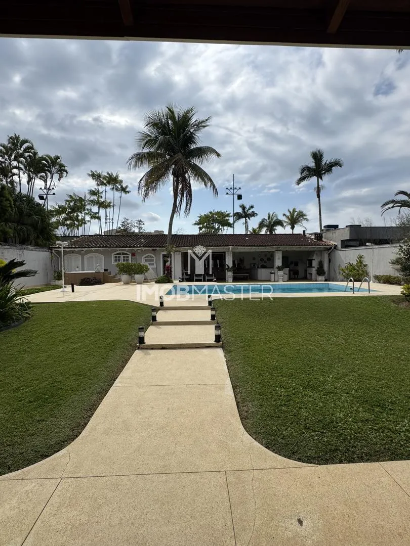 Casa de condomínio com 7 suítes à venda em Jardim Acapulco, Guarujá, por R$ 2.200.000 Imagem 2