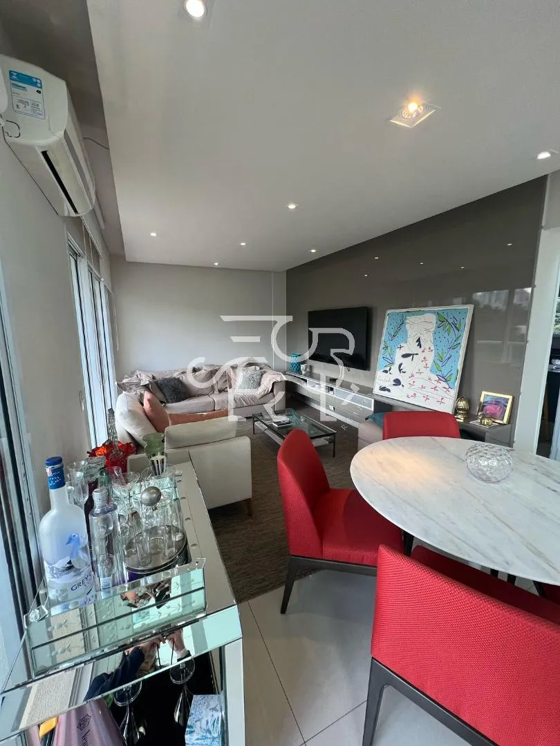 Apartamento com 1 suítes à venda em Panamby, São Paulo, por R$ 1.750.000 Imagem 2