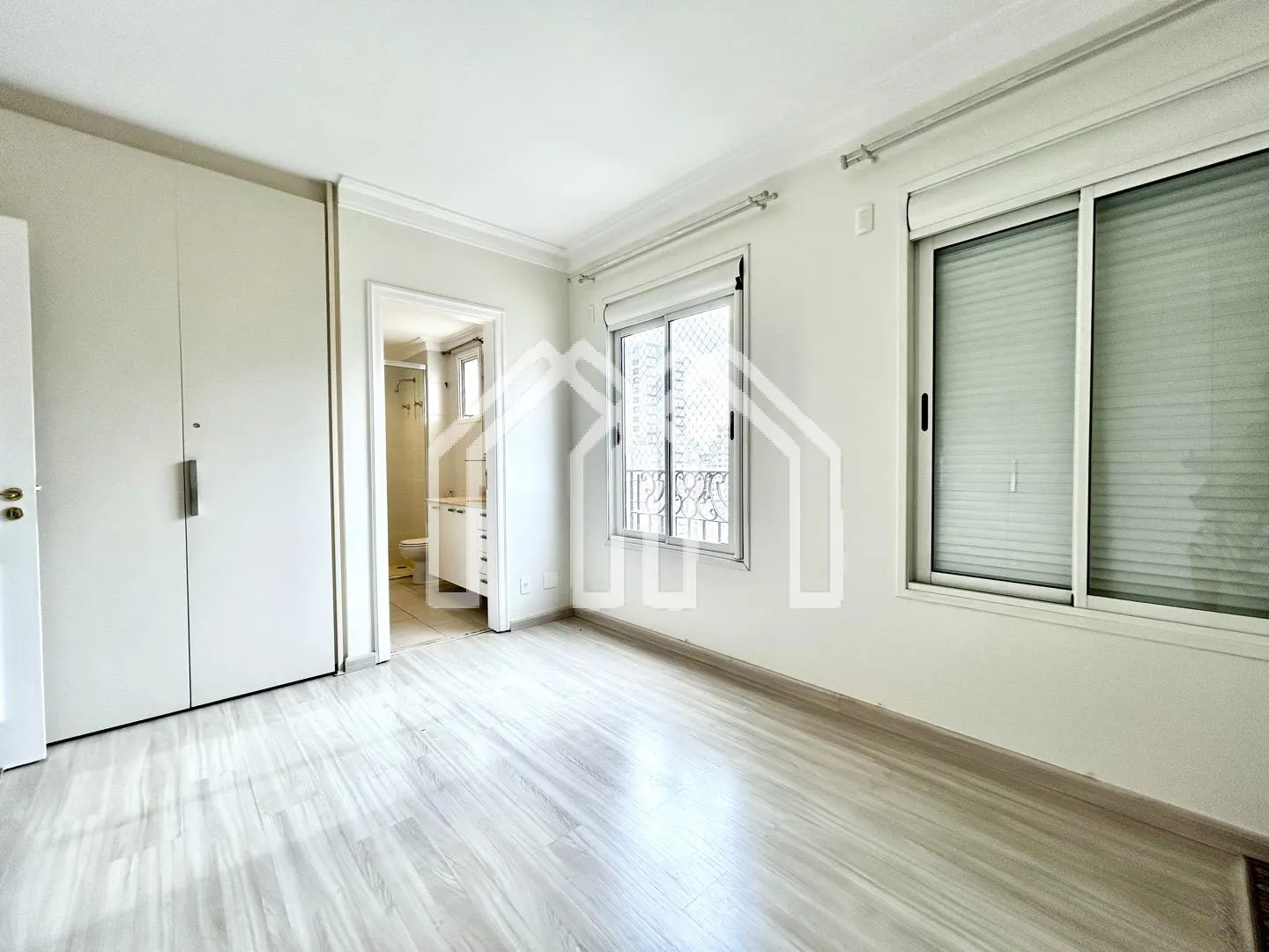 Apartamento com 3 suítes à venda em Jardim América, São Paulo, por R$ 5.600.000 Imagem 10