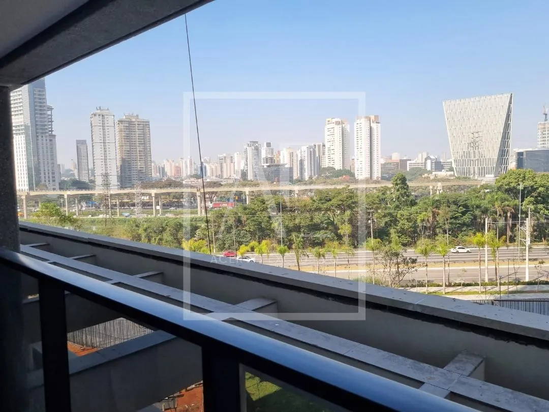 Apartamento com 2 suítes à venda em Real Parque, São Paulo, por R$ 2.990.000