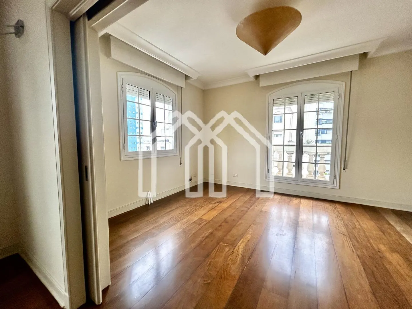 Apartamento com 3 suítes à venda em Jardim América, São Paulo, por R$ 7.500.000 Imagem 6