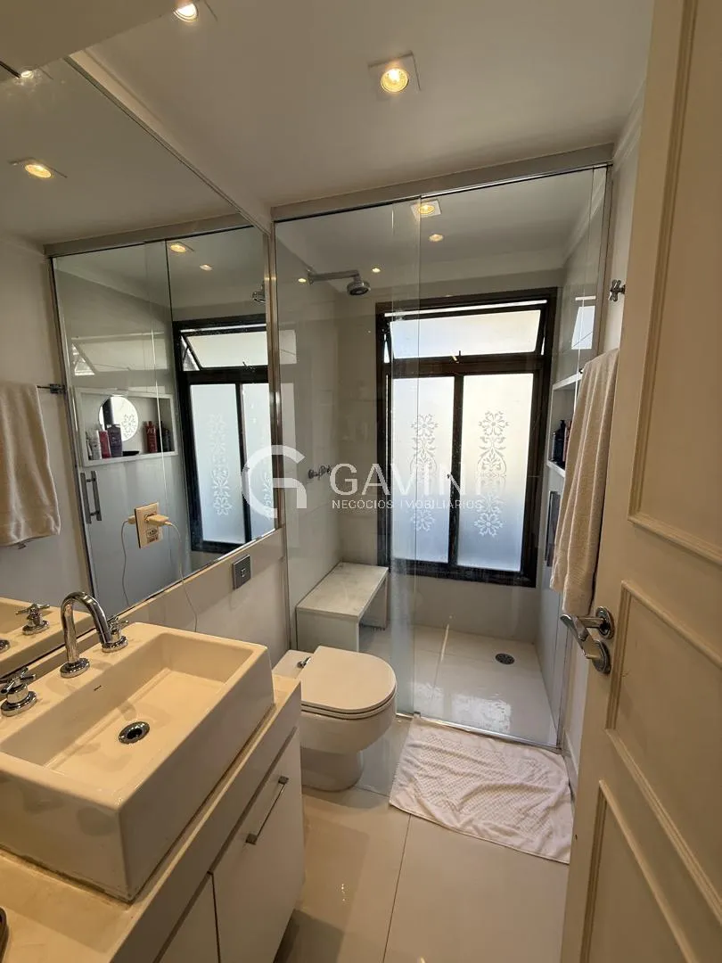 Apartamento com 2 suítes à venda em Real Parque, São Paulo, por R$ 3.000.000 Imagem 19