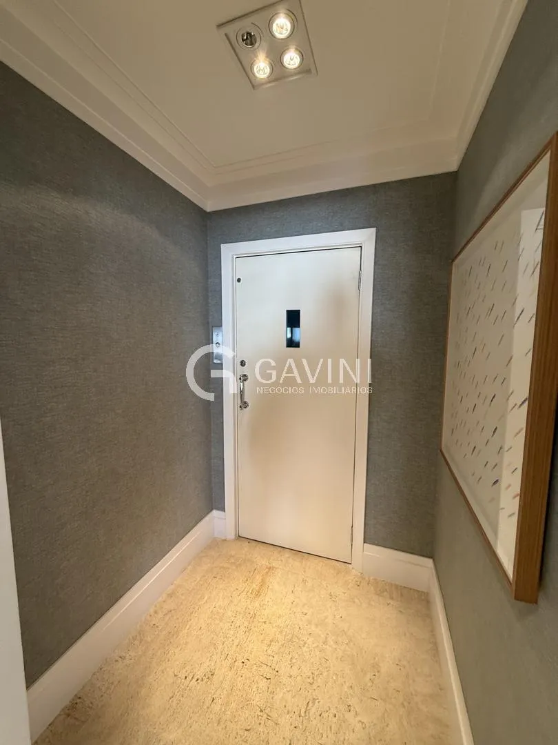 Apartamento com 2 suítes à venda em Real Parque, São Paulo, por R$ 3.000.000 Imagem 10