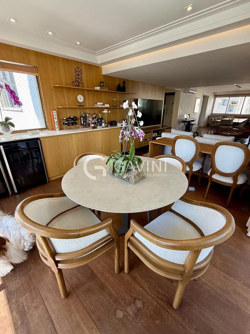 Apartamento com 2 suítes à venda em Real Parque, São Paulo, por R$ 3.000.000 Imagem 7