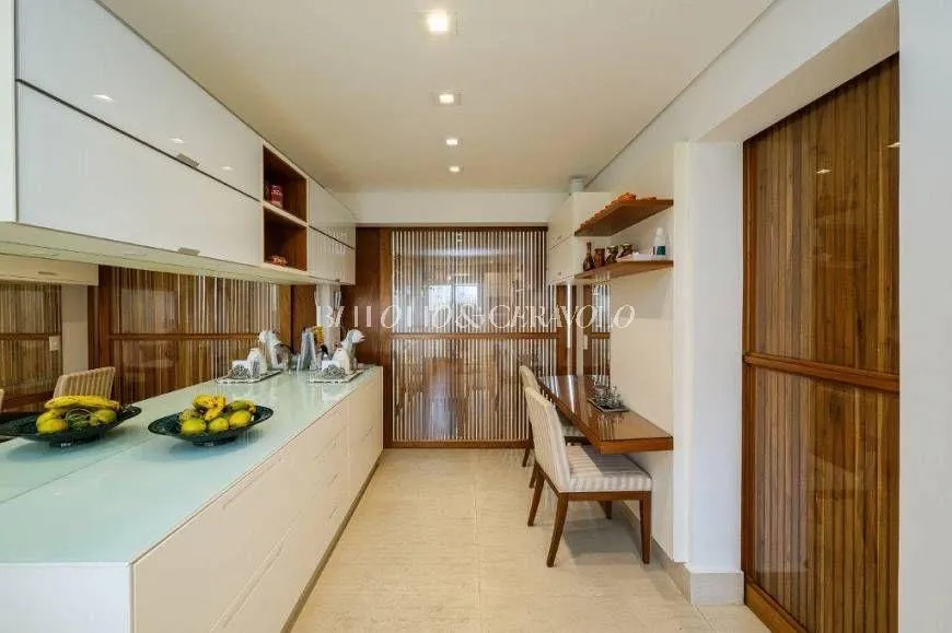 Apartamento com 3 suítes à venda em Vila Olímpia, São Paulo, por R$ 6.300.000 Imagem 4