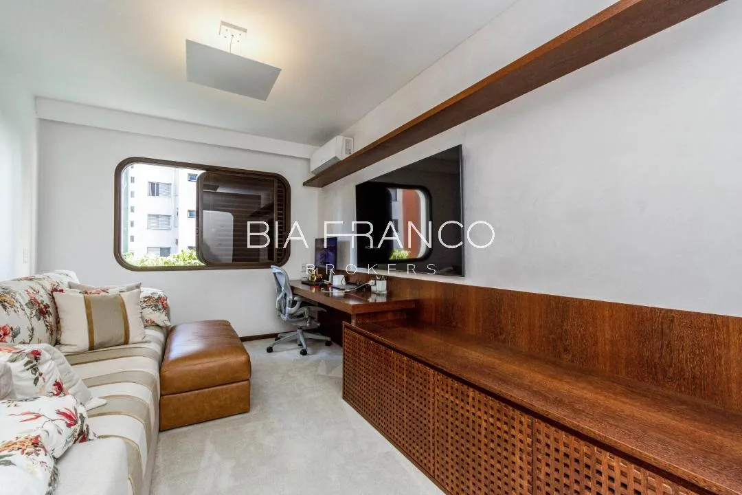 Apartamento com 2 suítes à venda em Campo Belo, São Paulo, por R$ 4.450.000 Imagem 9