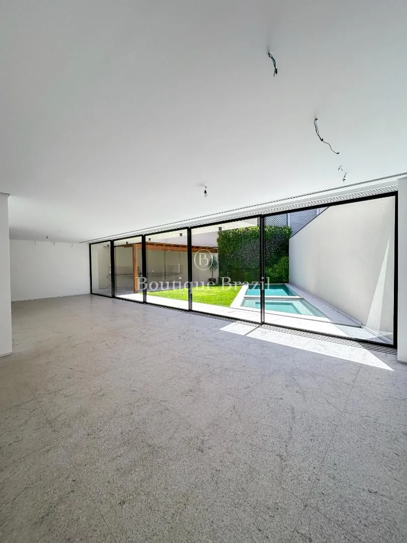 Casa com 4 suítes à venda em Jardim Europa, São Paulo, por R$ 25.000.000 Imagem 9