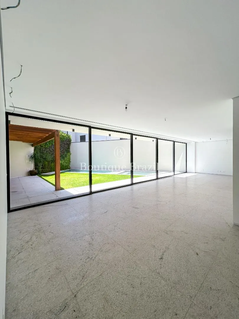 Casa com 4 suítes à venda em Jardim Europa, São Paulo, por R$ 25.000.000 Imagem 11