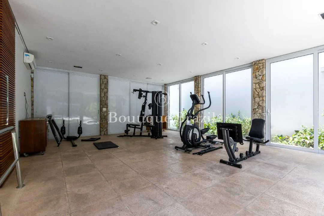 Casa com 4 suítes à venda em Vila Nova Conceição, São Paulo, por R$ 27.000.000 Imagem 39