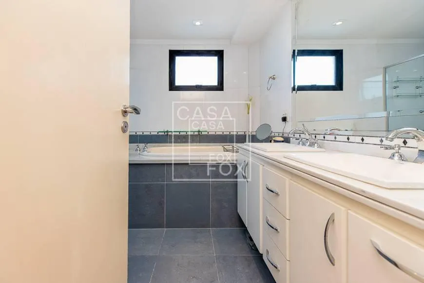 Cobertura com 3 suítes à venda em Moema, São Paulo, por R$ 3.950.000 Imagem 15