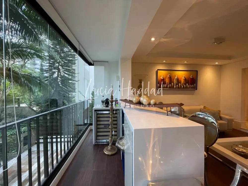 Apartamento com 3 suítes à venda em Campo Belo, São Paulo, por R$ 2.750.000