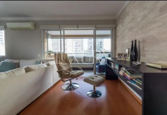 Apartamento com 3 suítes à venda em Vila Olímpia, São Paulo, por R$ 2.000.000 Imagem 4