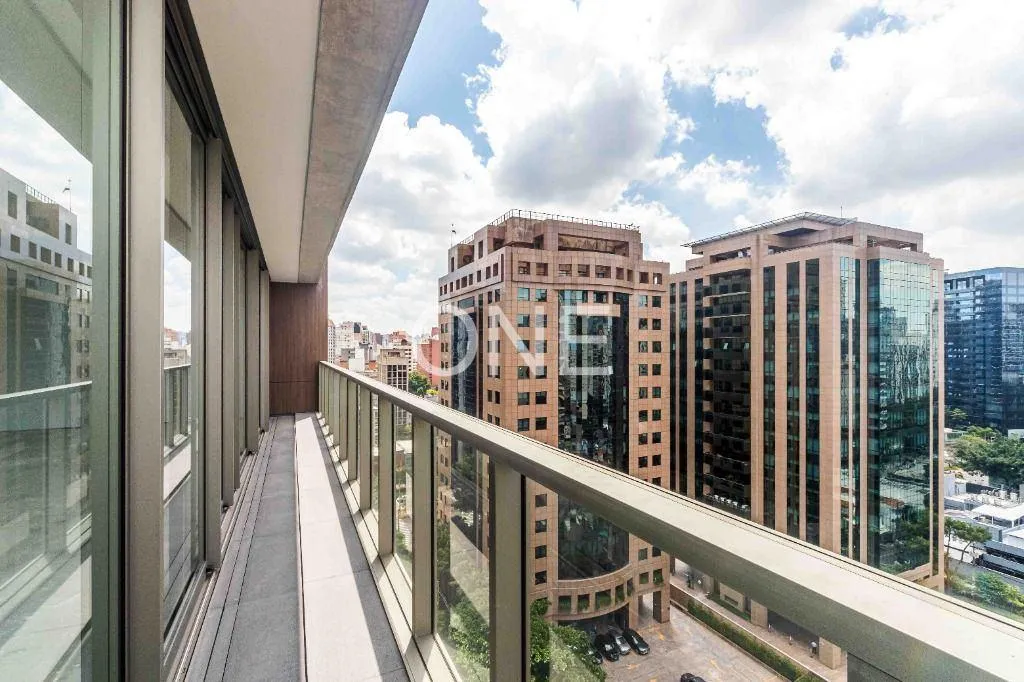 Apartamento com 3 suítes à venda em Itaim Bibi, São Paulo, por R$ 46.800.000 Imagem 2