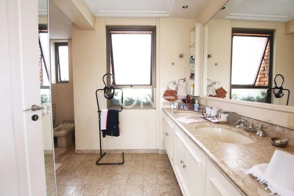 Apartamento com 4 suítes à venda em Jardim América, São Paulo, por R$ 10.800.000 Imagem 18