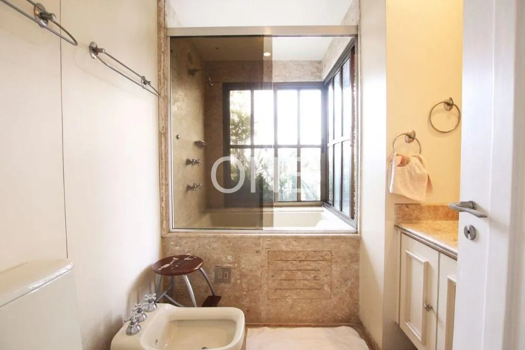 Apartamento com 4 suítes à venda em Jardim América, São Paulo, por R$ 10.800.000 Imagem 19