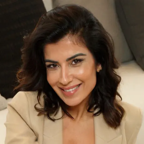 Andréa Vallis Ava Homes