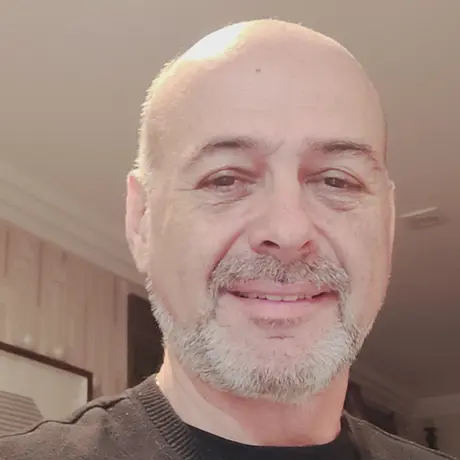 Edu Alperovitch Laper Imóveis