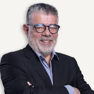 HUMBERTO MARTINS Casa Carambola