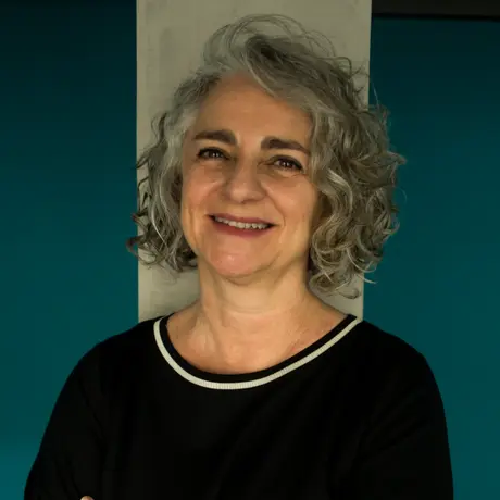 Denise Bojikian Fika Imóveis