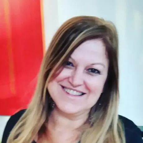 Eny de Oliveira Casa Fox