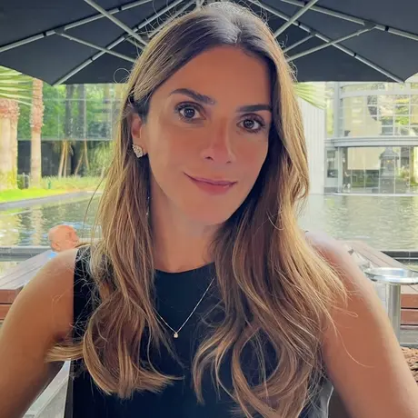 Daniella Kuchkarian Narrare