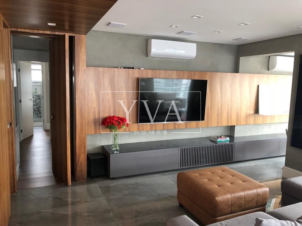 Apartamento com 3 suítes à venda em Cidade Monções, São Paulo, por R$ 4.200.000 Imagem 6