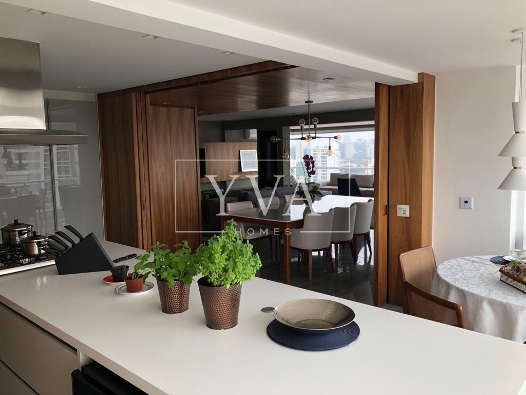 Apartamento com 3 suítes à venda em Cidade Monções, São Paulo, por R$ 4.200.000 Imagem 7