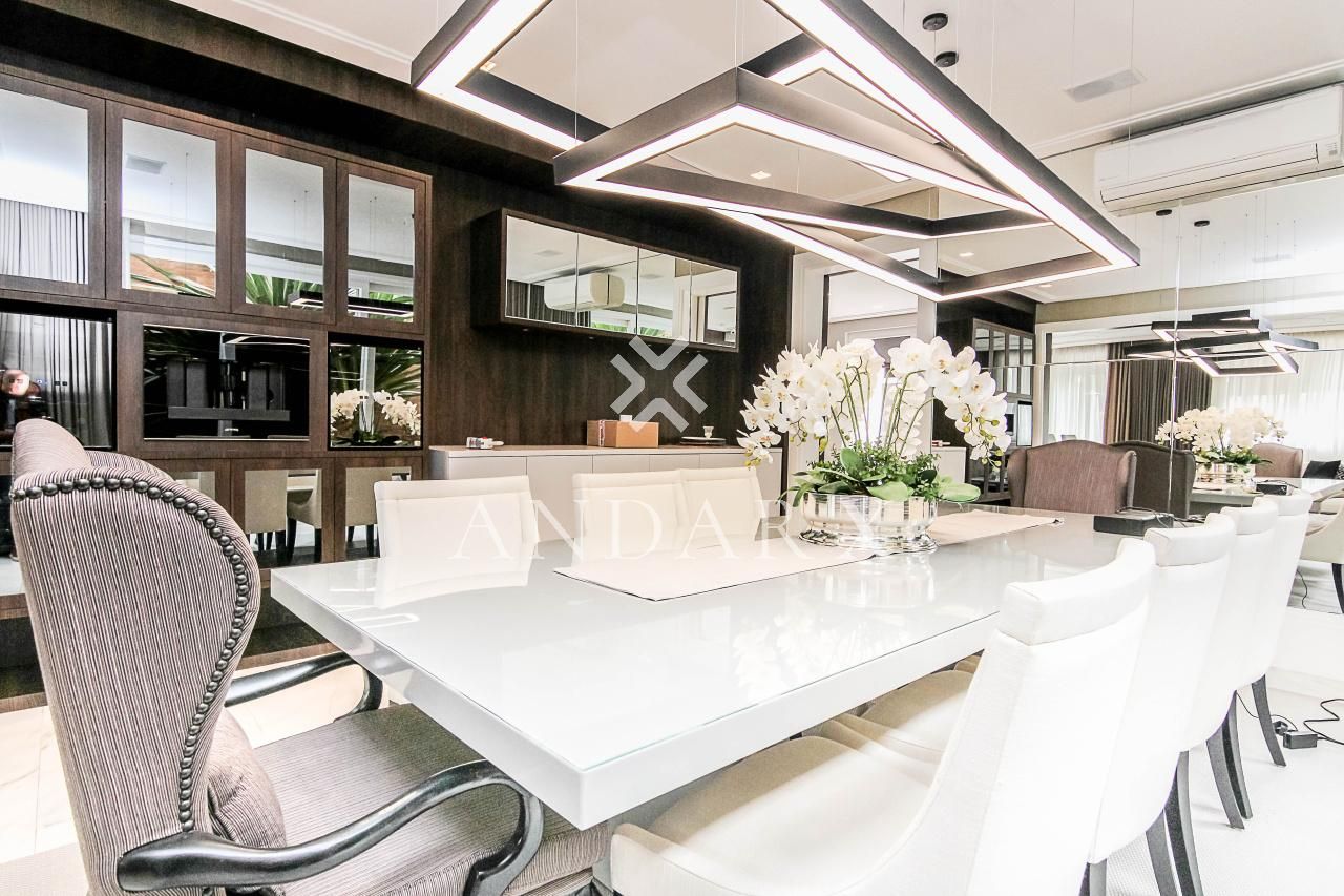 Casa com 4 suítes à venda em Pacaembu, São Paulo, por R$ 11.900.000 Imagem 5