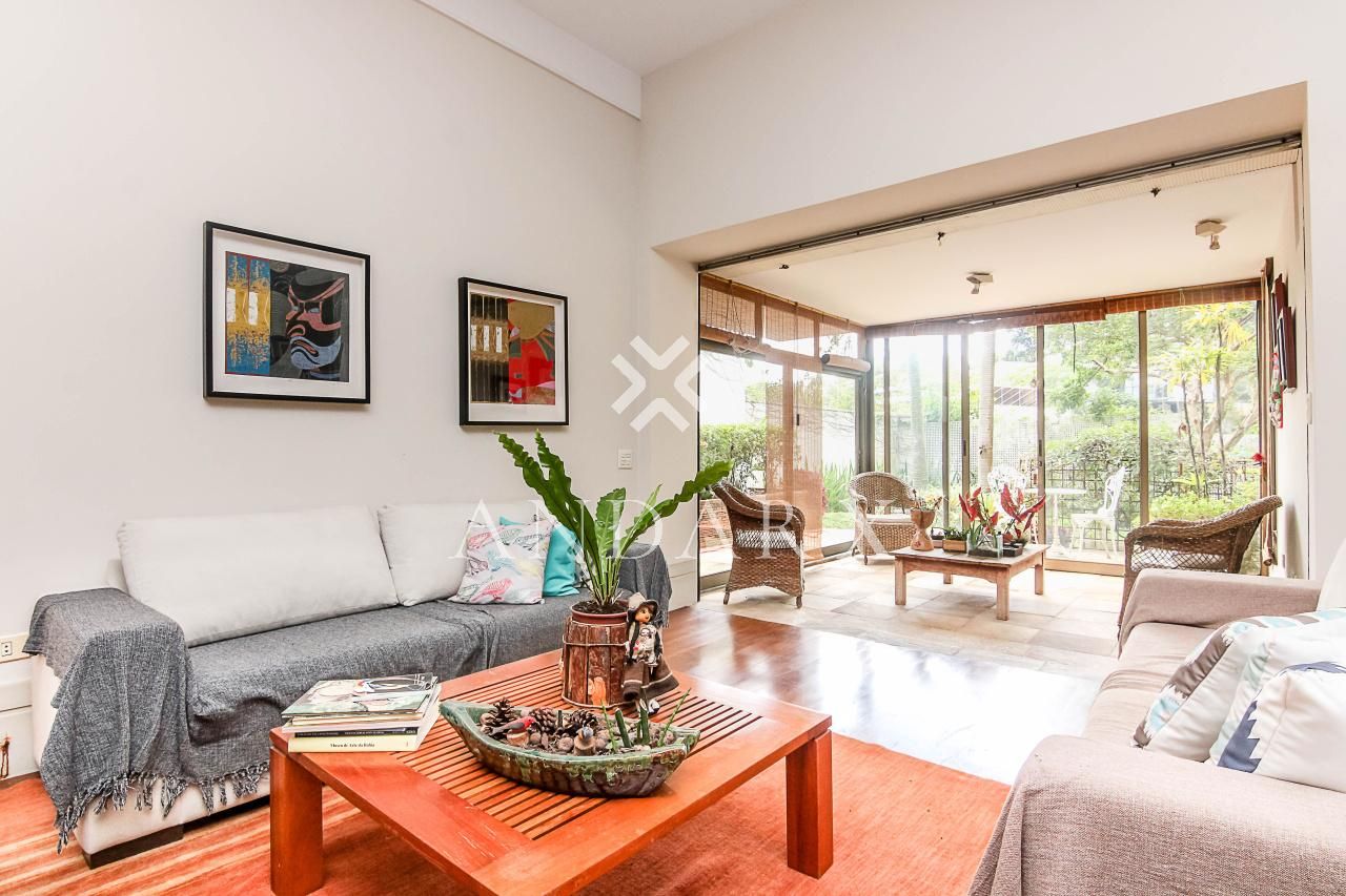 Casa com 5 suítes à venda em Pacaembu, São Paulo, por R$ 5.500.000 Imagem 4