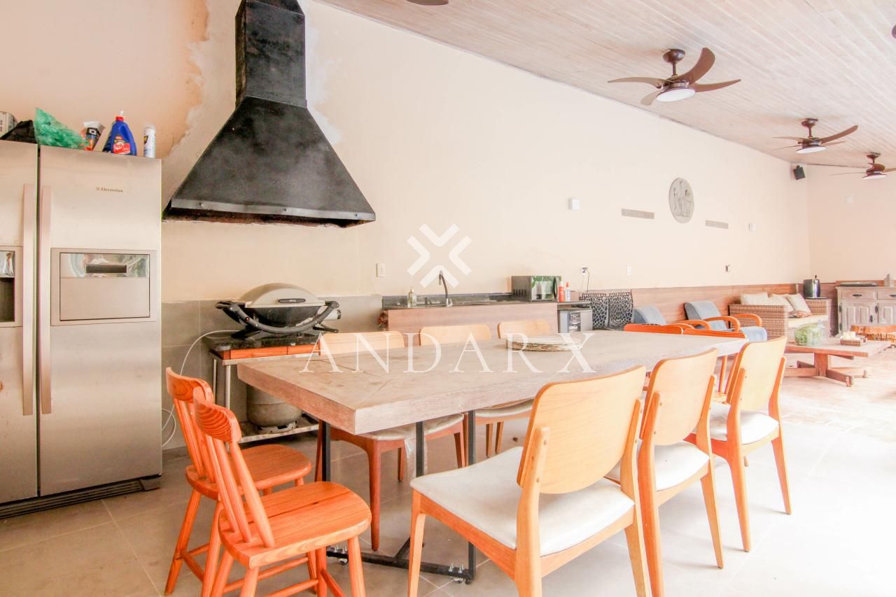 Casa com 4 suítes à venda em Pacaembu, São Paulo, por R$ 4.800.000 Imagem 4