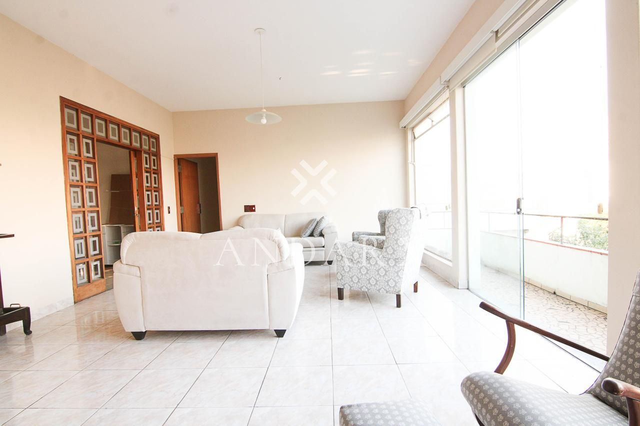 Casa com 3 suítes à venda em Pacaembu, São Paulo, por R$ 3.100.000 Imagem 4