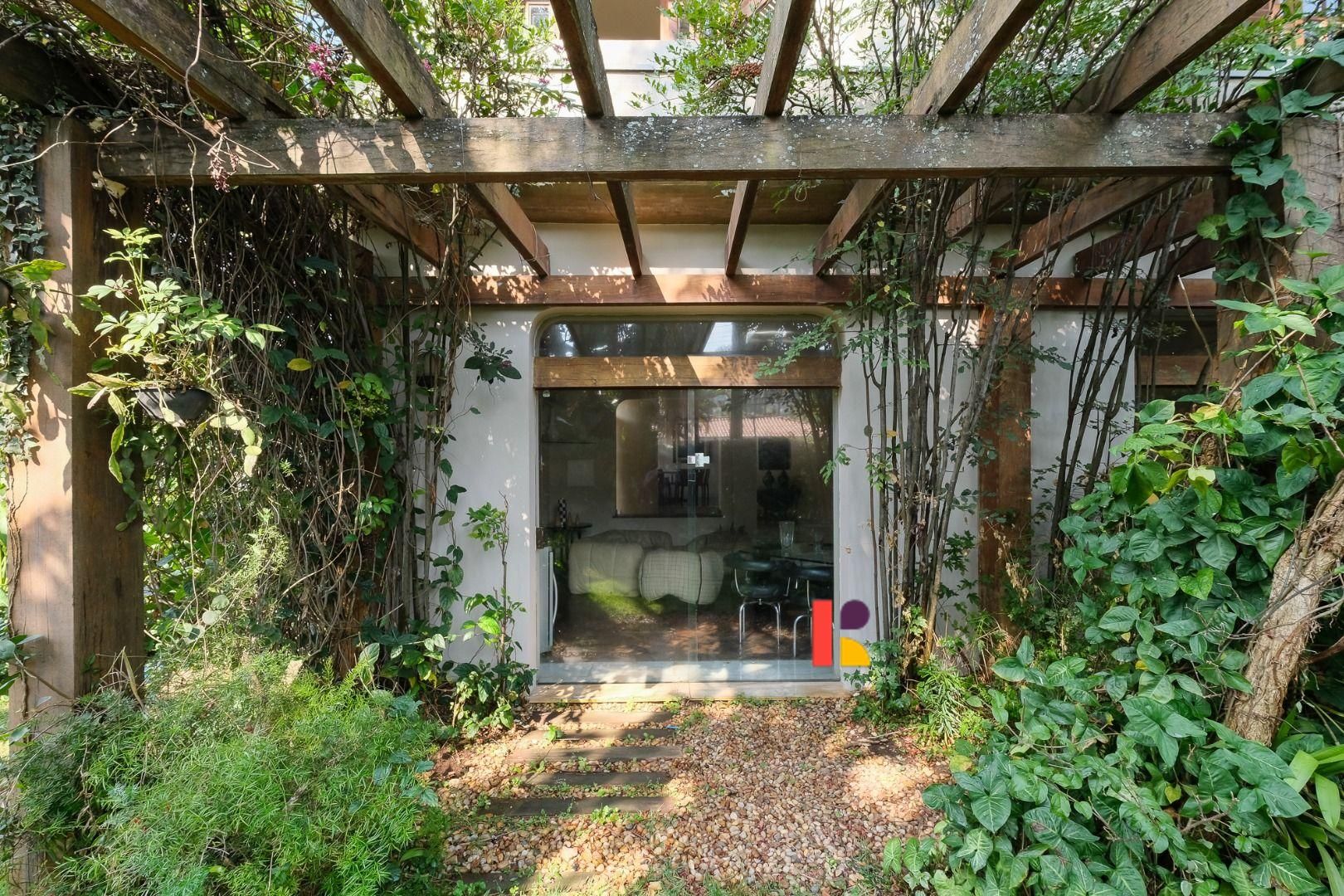 Casa com 3 suítes à venda em Alto De Pinheiros, São Paulo, por R$ 5.000.000 Imagem 5