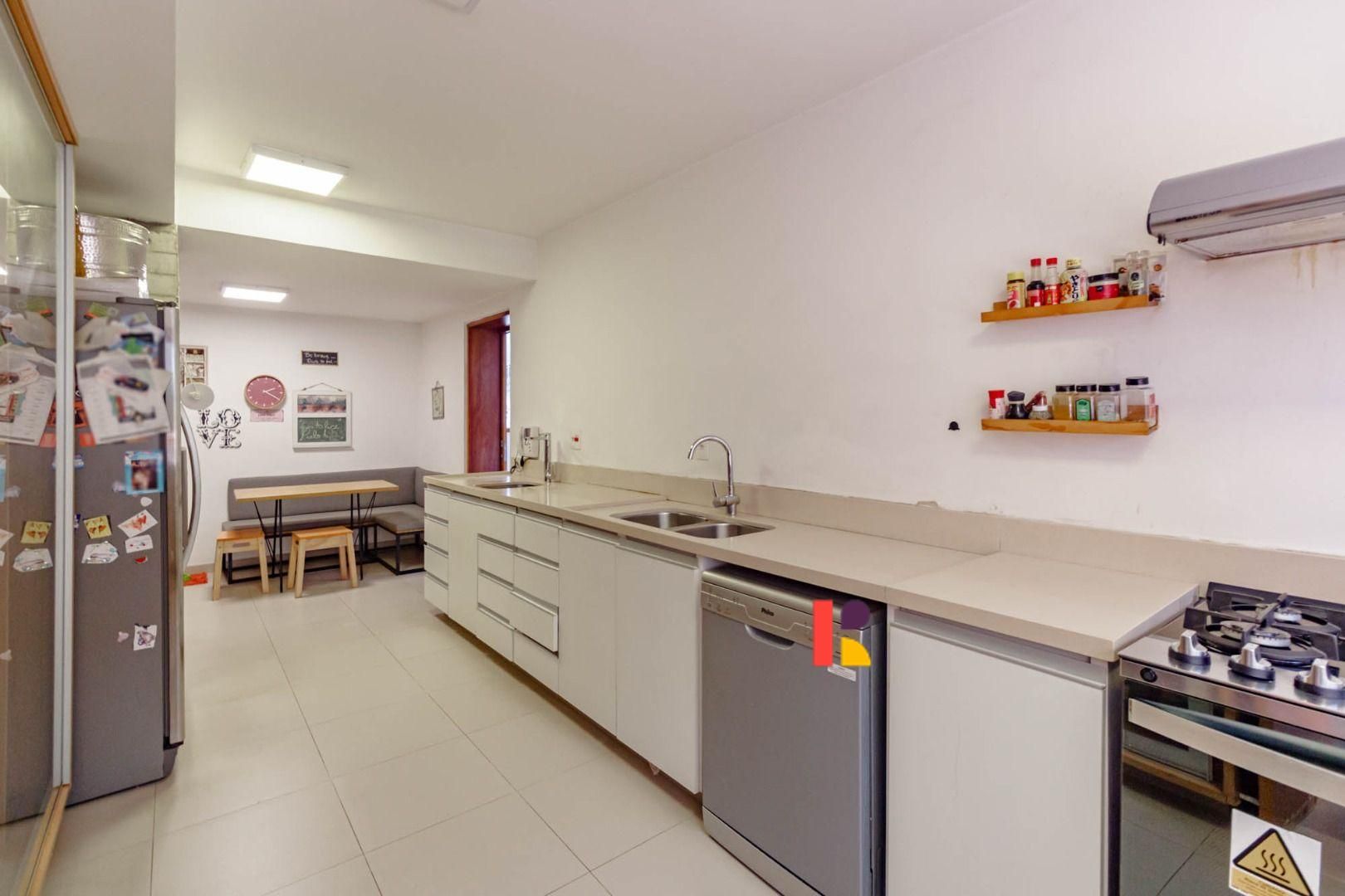 Casa com 4 suítes à venda em Alto De Pinheiros, São Paulo, por R$ 4.700.000 Imagem 8