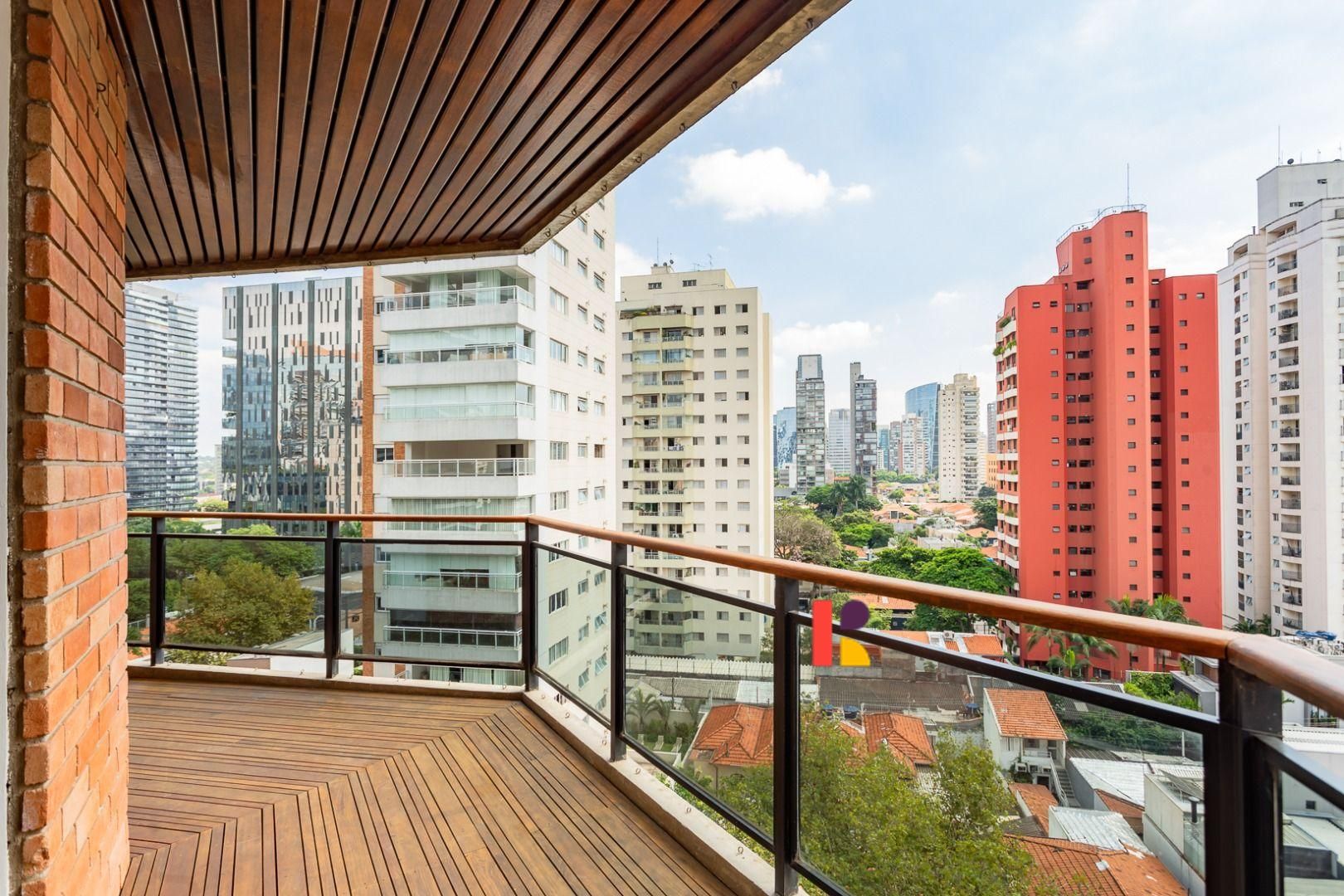 Apartamento com 3 suítes à venda em Vila Nova Conceição, São Paulo, por R$ 3.000.000 Imagem 4