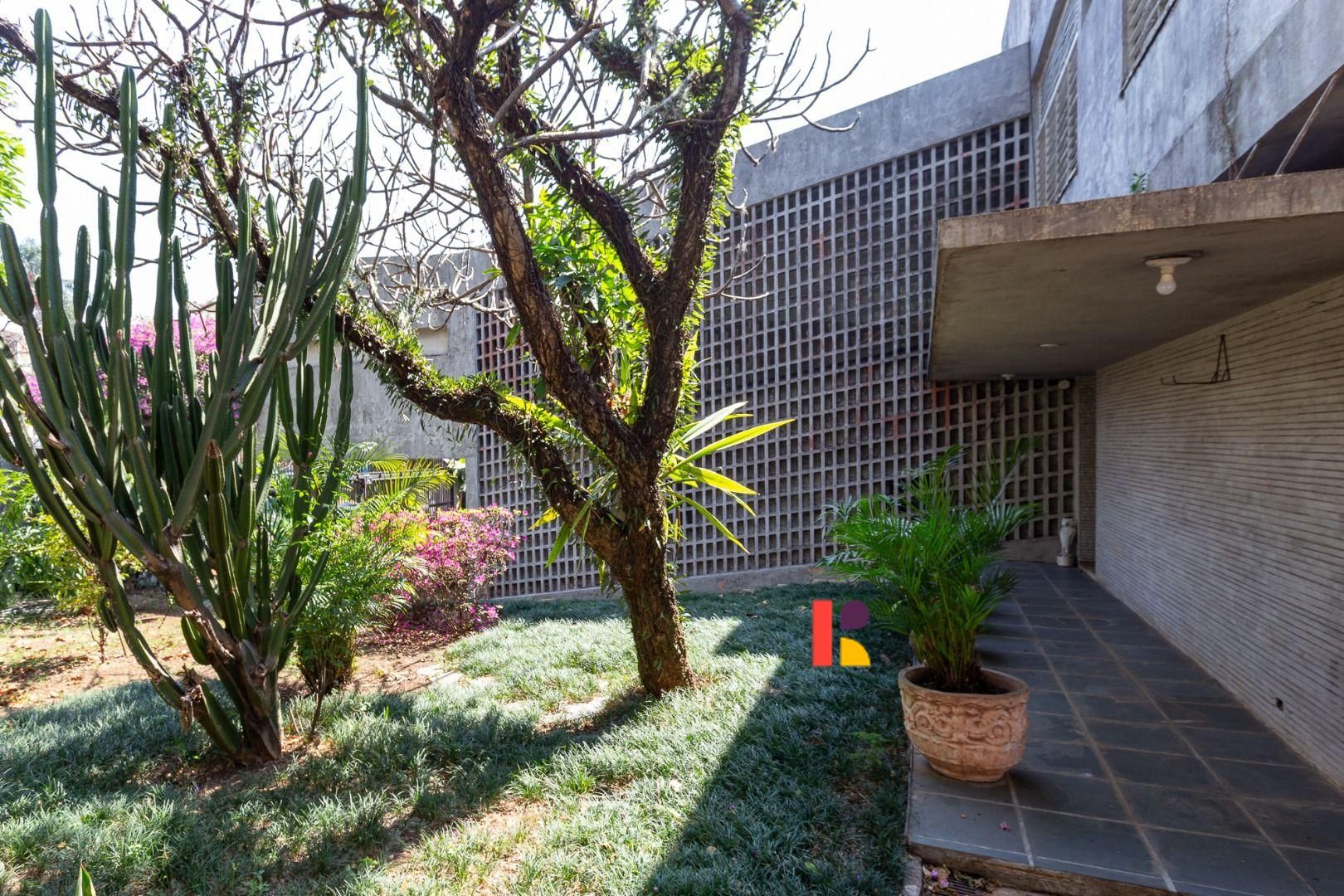 Casa com 1 suítes à venda em Pacaembu, São Paulo, por R$ 8.000.000 Imagem 8