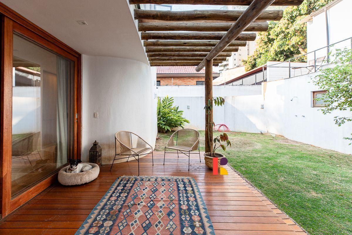 Casa com 1 suítes à venda em Alto De Pinheiros, São Paulo, por R$ 5.800.000 Imagem 8