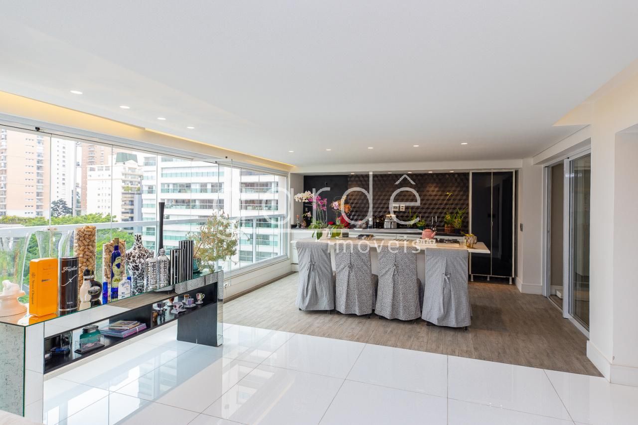 Apartamento com 4 suítes à venda em Moema, São Paulo, por R$ 11.899.000 Imagem 5