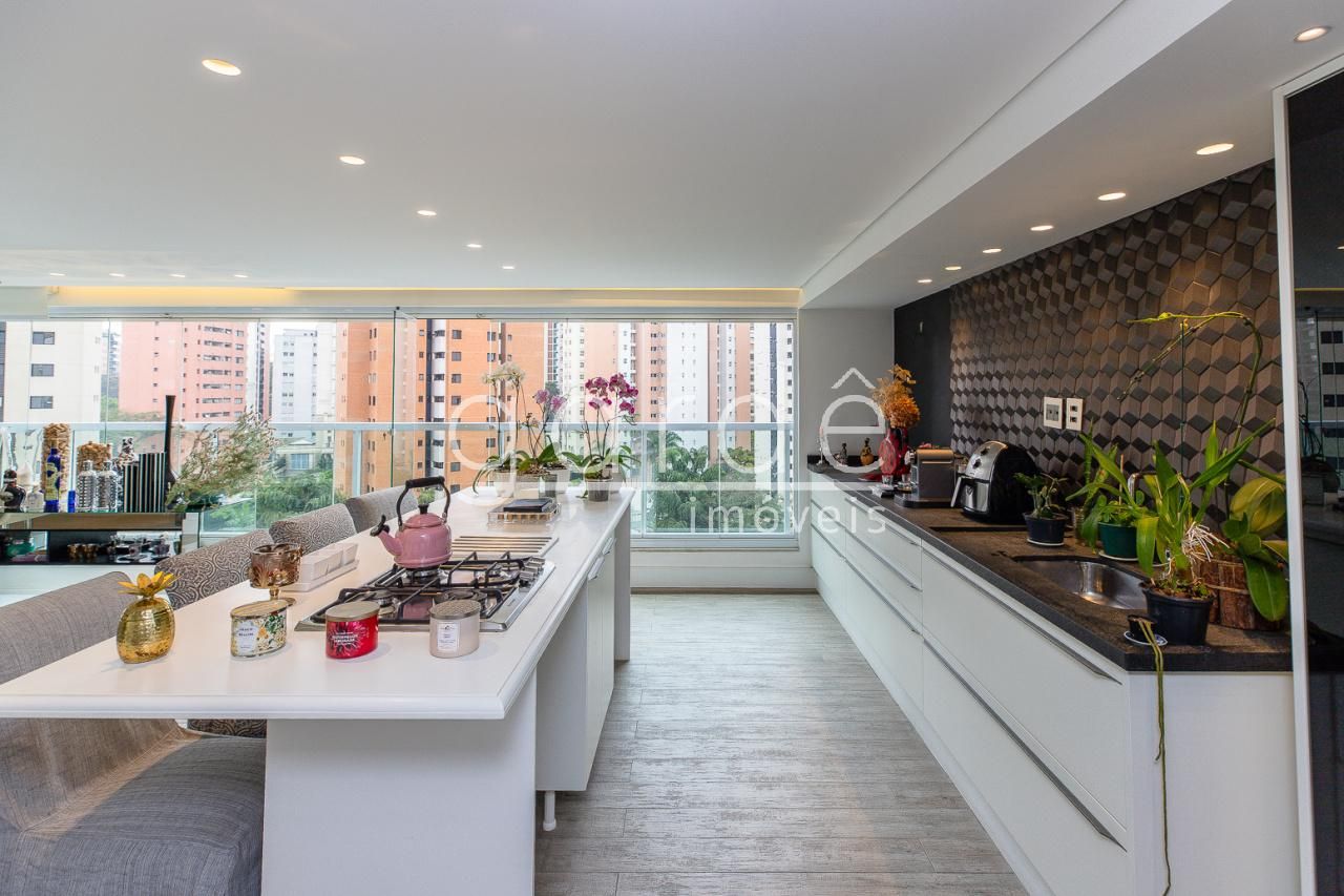 Apartamento com 4 suítes à venda em Moema, São Paulo, por R$ 11.899.000 Imagem 5