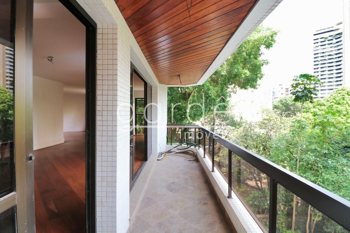 Apartamento com 3 suítes à venda em Vila Nova Conceição, São Paulo, por R$ 8.800.000 Imagem 6