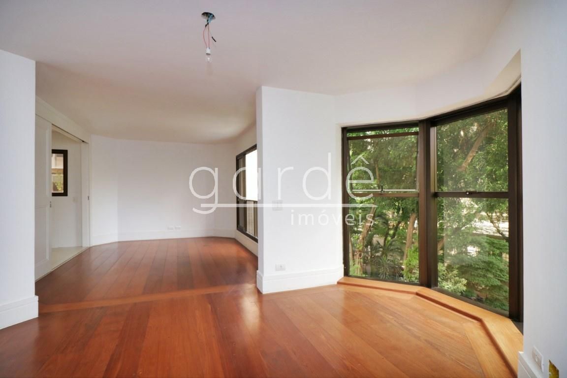 Apartamento com 3 suítes à venda em Vila Nova Conceição, São Paulo, por R$ 8.800.000 Imagem 8