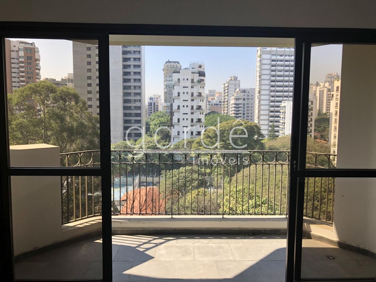 Apartamento com 3 suítes à venda em Vila Nova Conceição, São Paulo, por R$ 3.100.000 Imagem 8